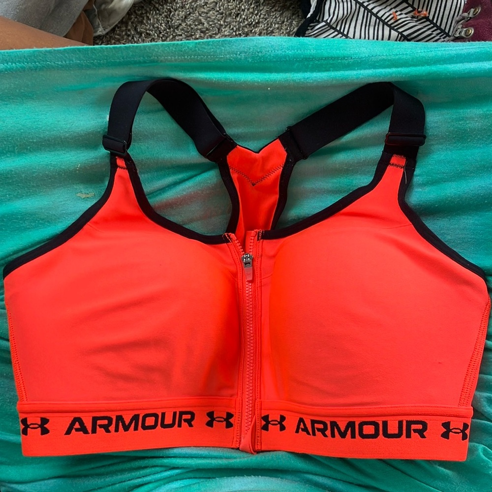 Under Armour Sports Bra